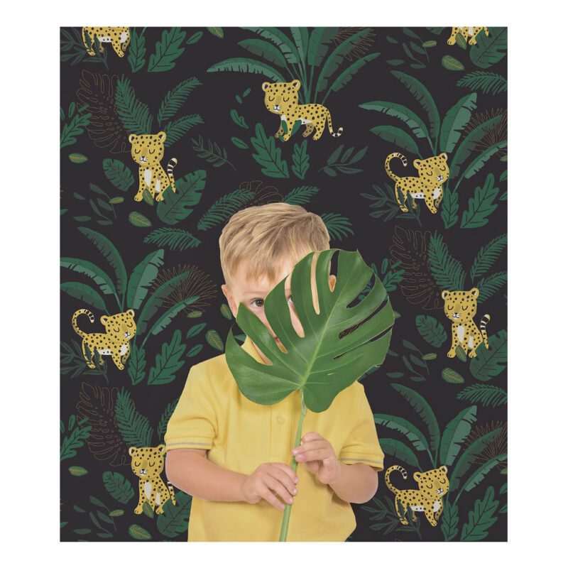 cheetah & tropical leaves by night behang jungle night lilipinso kinderkamer lili-h0561